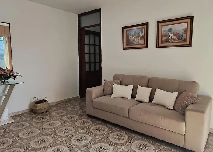 Casa Chito Santa Cruz